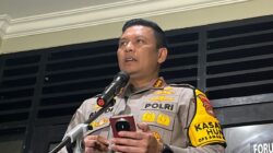 Geger Ledakan SMAN 72: Polisi Geledah Rumah Siswa Terduga Pelaku!